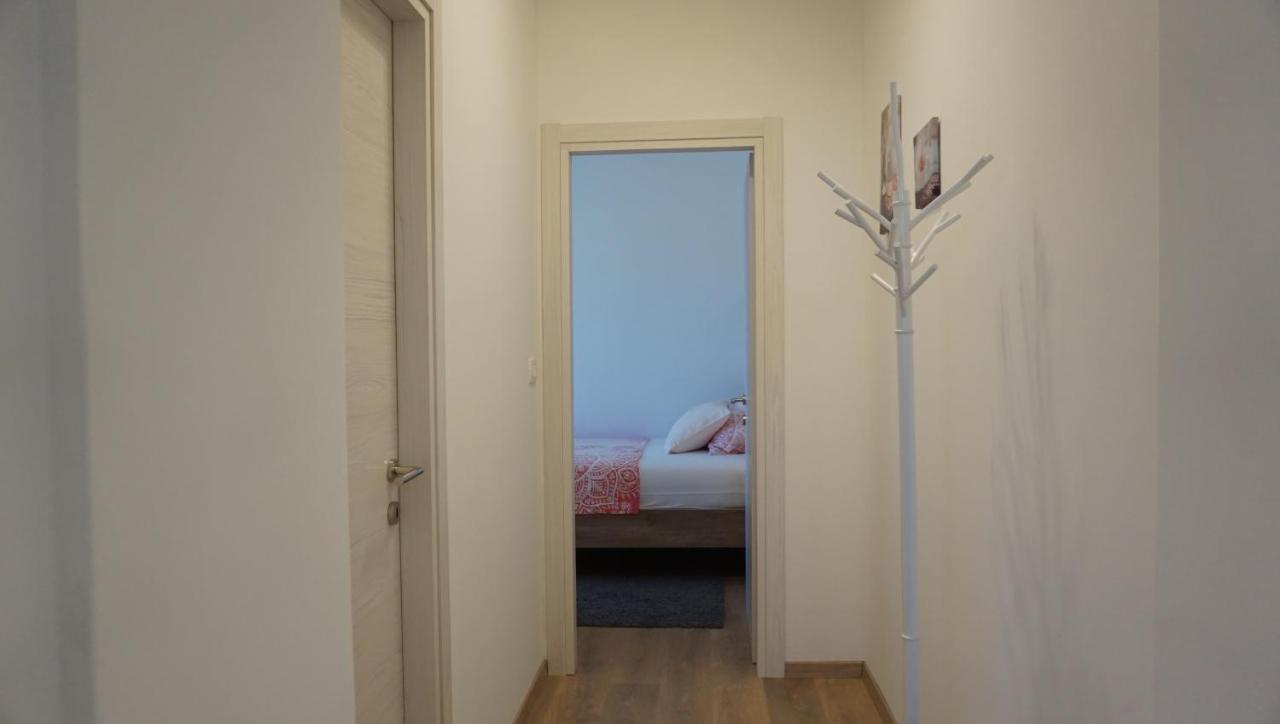 Apartman Luka Pula Ngoại thất bức ảnh