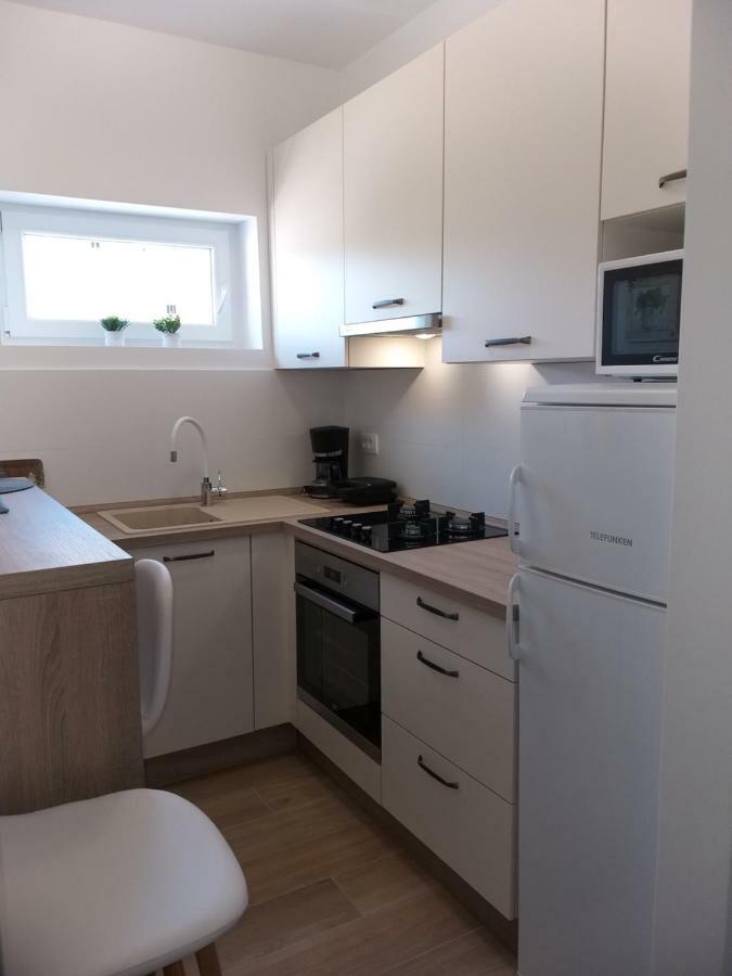 Apartman Luka Pula Ngoại thất bức ảnh